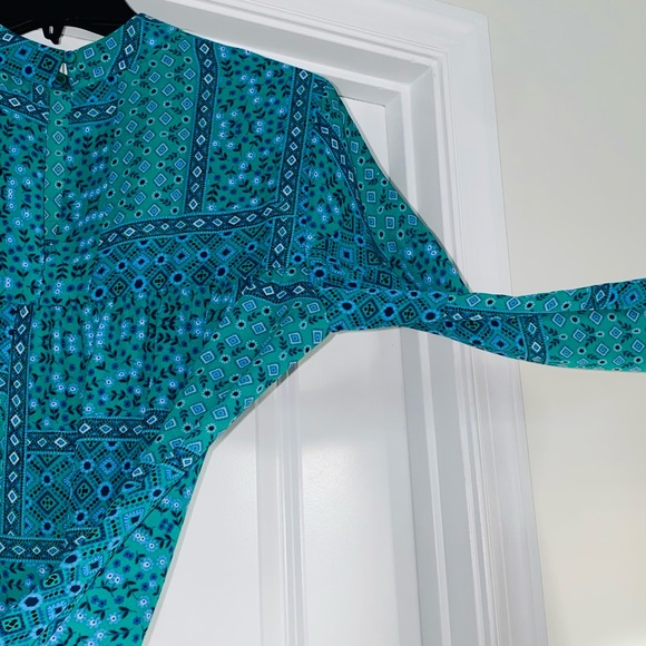 LOFT - Picture 3 of 3